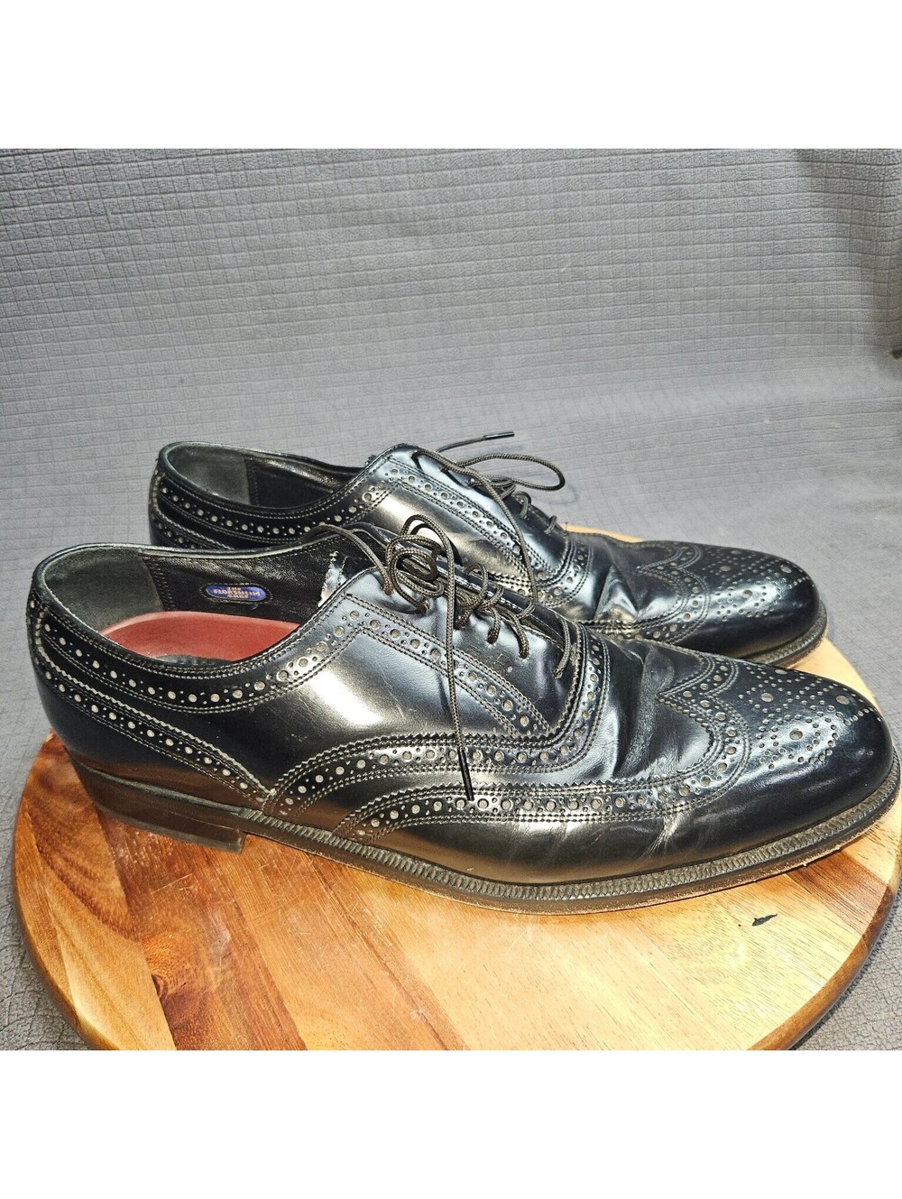 Florsheim Men's Dress Shoes Black 9.5 D Leather Wingtip Brogue Oxford